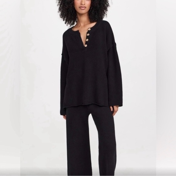Free People Sweaters - FREE PEOPLE BEACH Hailee Sweater set
S/M